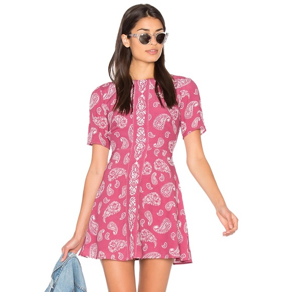 MAJORELLE Dresses & Skirts - NWOT Majorelle Short-Sleeve Pink and White Fit and Flare Mini Dress